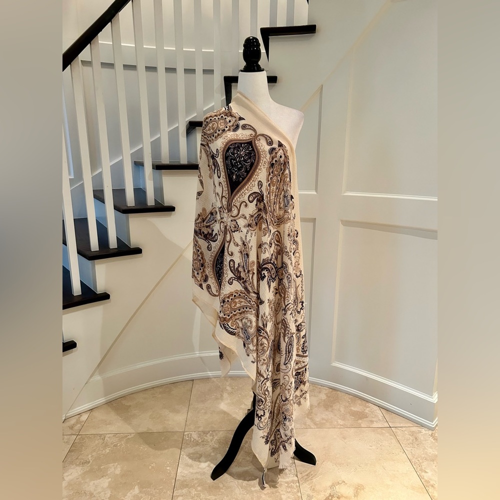 Classic Paisley Scarf / Wrap